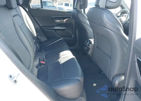 2024 Mercedes-Benz Glc 300 4Matic Suv z USA, uszkodzony, nr VIN W1NKM4HB6RF220952